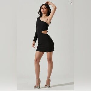 ASTR Lavinia Cutout One Shoulder Mini Dress